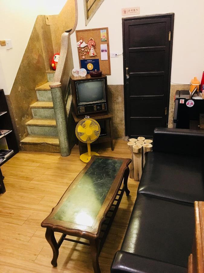 Feng Chao Home Tainan Esterno foto